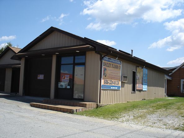2833 Blackburn Ave, Ashland, KY 41101
